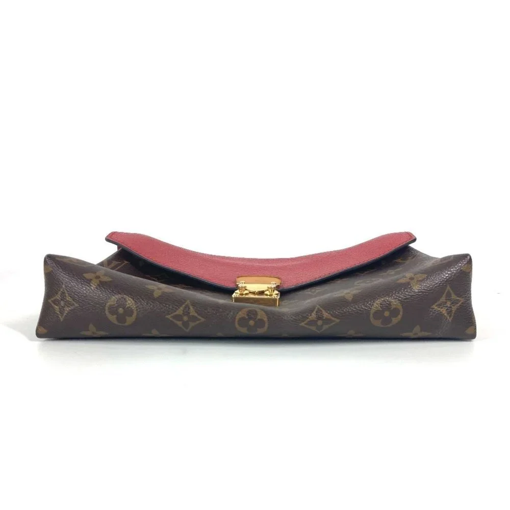 LOUIS VUITTON Brown Monogram Canvas Shoulder Bag - Picture 5 of 16